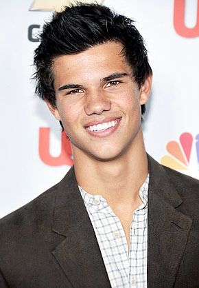 taylor-lautner-b.jpg